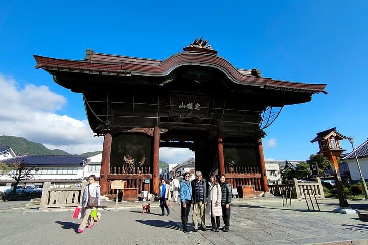 Nagano Zenkoji Temple and Sake Tasting Private Tour from Tokyo — photo 19