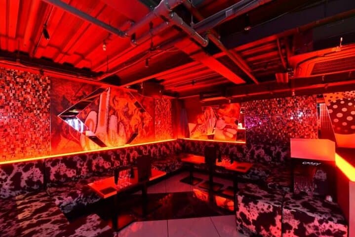 Osaka Dotonbori CHEVAL Nightclub VIP Package for Foreign — photo 8