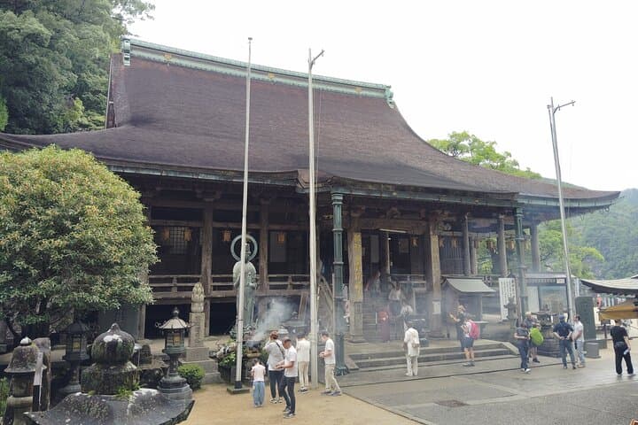Wakayama: Kumano Kodo Sacred Walk to Nachi in Heian Attire — photo 9