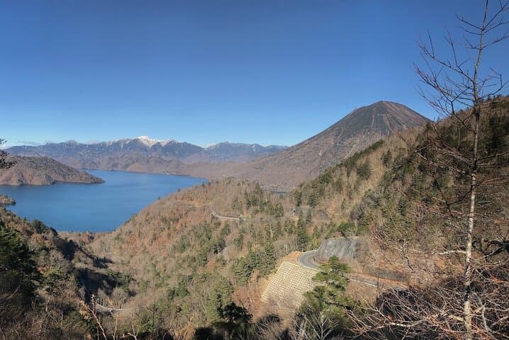 Nikko: Lake Chuzenji Scenic E-Bike & Hike Tour — photo 7