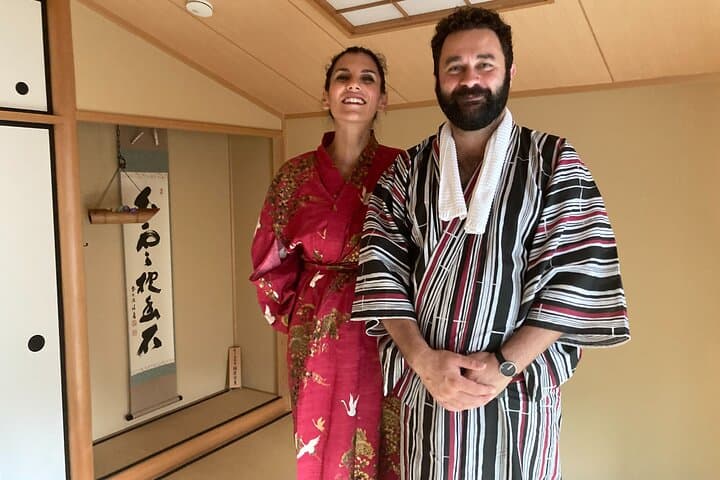 Tokyo: Tea Ceremony Experience in a small tea room — photo 8