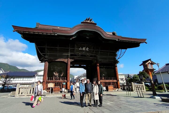 Zenkoji Temple and Sake Tasting Private Tour from Nagano — photo 7