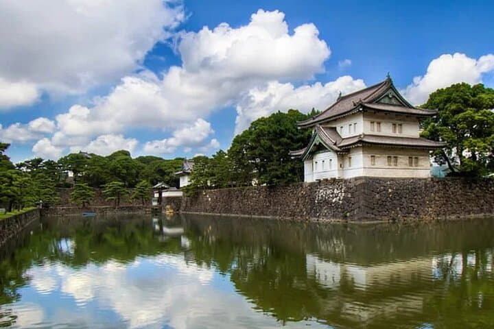 Tokyo Imperial Palace, Asakusa Temple and Tokyo Tower Guided Tour — photo 8