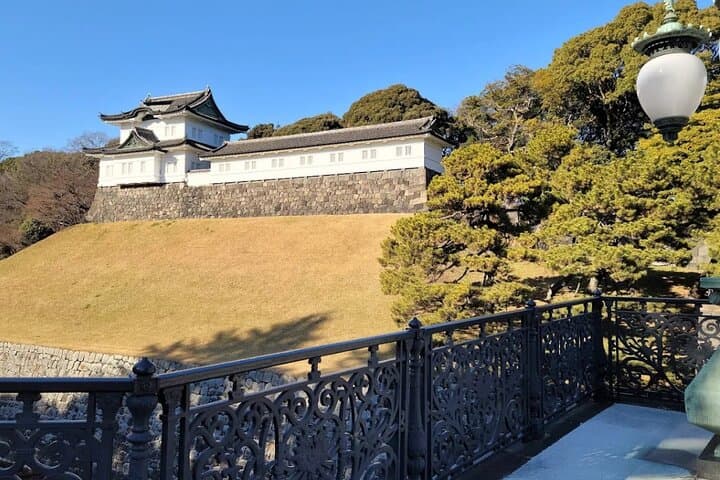 Tokyo Imperial Palace, Asakusa Temple and Tokyo Tower Guided Tour — photo 10