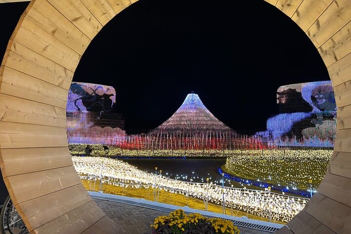 Nagoya : Private Nabana no Sato Tour : Illuminations & Shopping — photo 7