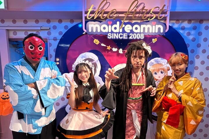 Maid Cafe Tour at Akihabara in Tokyo — photo 5