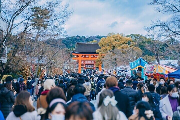 Osaka Castle to Nara Deer Park Group Day Tour by Car and Guide — photo 10
