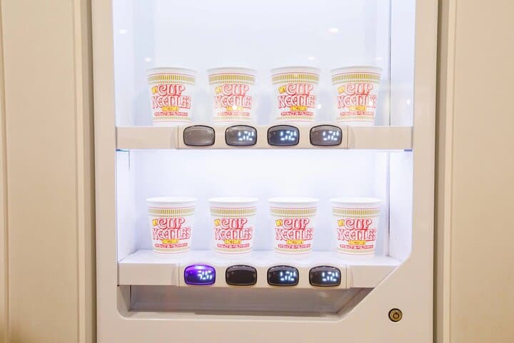 Osaka Cup Noodles Museum and Chicken Ramen Gourmet Tour — photo 8