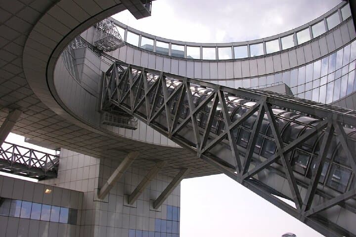 Osaka Walking Tour Umeda Sky Building and Nakazakicho — photo 2