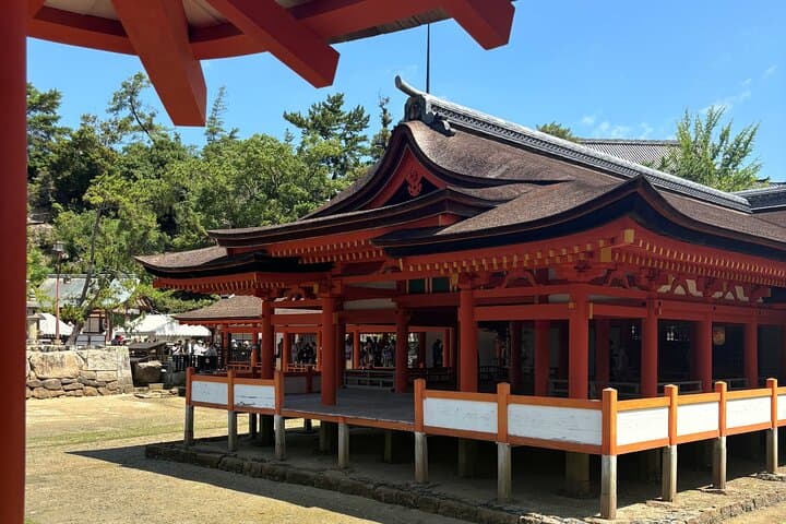 Hiroshima city tour Miyajima & Peace Memorial Park W Small Group — photo 5