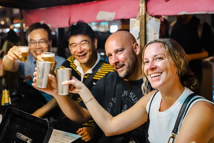 Fukuoka Night Tour: Guided Yatai, Local Izakaya & River Cruise — photo 2