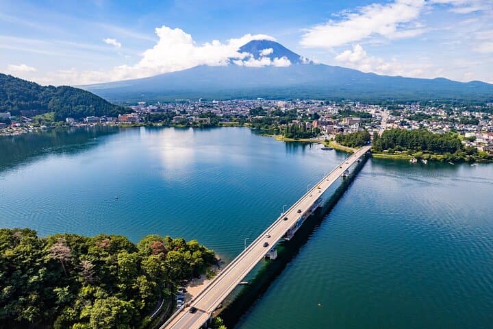 Private Mount Fuji Day Trip from Tokyo – Lake Kawaguchi Tour — photo 3