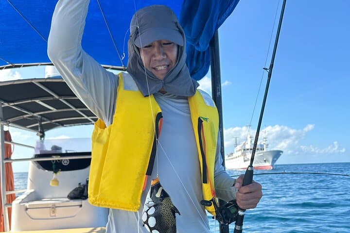 Fishing experience on a private small boat on Ishigaki Island - Meet empty-handed!Fish.Let's eat.~ 【Half day course】 — photo 9