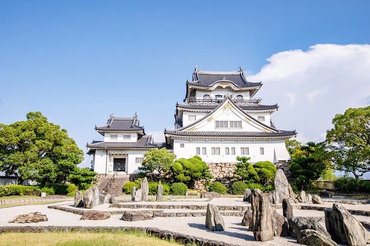 Osaka Oldest Noh Stage and Kishiwada Castle Cultural Walking Tour — photo 16