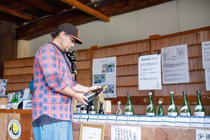 Osaka Sake Brewery Tour and Tasting — photo 4