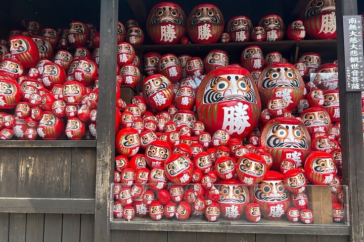 Osaka Minoh Waterfall and Katsuoji Temple Half Day Tour — photo 3