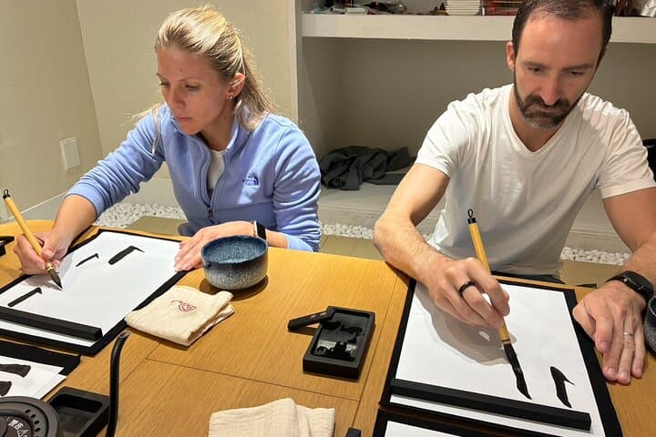 Tokyo: Private Japanese Calligraphy Art Experience in Shibuya — photo 8