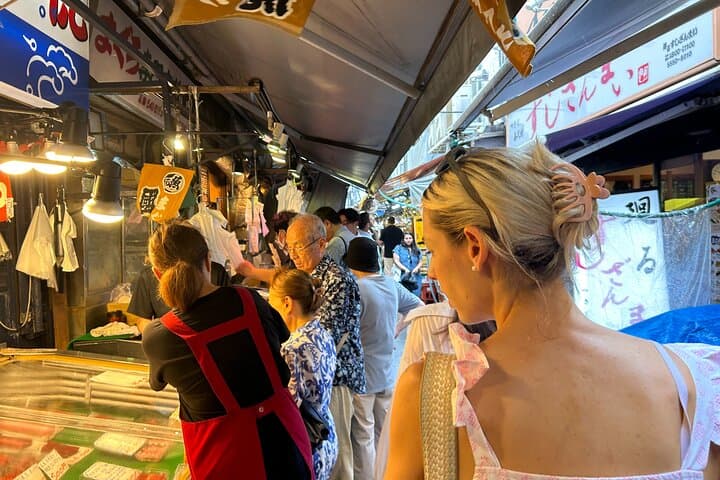 Tokyo Tsukiji Fish Market Tour: 15 Stops & Walk Local Street — photo 13