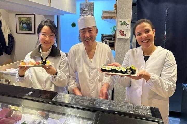 Kanazawa Sushi Making Experience with a 50-Year Master Chef — photo 8