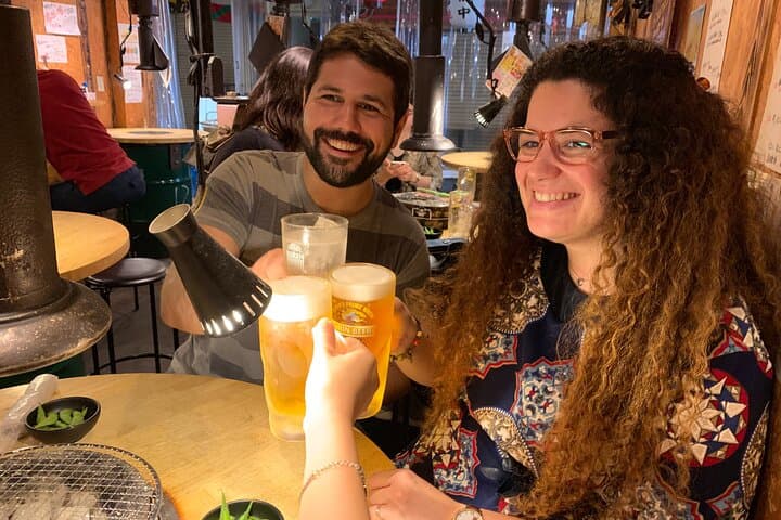Fukuoka: Tenjin Area Drink & Food Tour with Local Guide