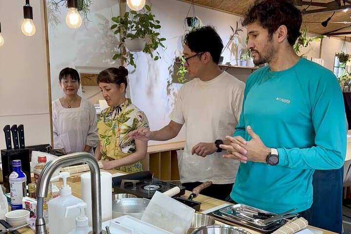 Osaka Bento Class with Local Moms and Take Home Lunch Box — photo 10
