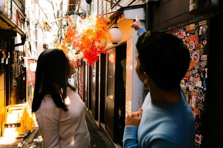 Tokyo: Private Shinjuku Vibrant District Walking Tour — photo 17