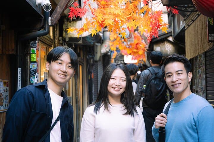 Tokyo: Private Shinjuku Vibrant District Walking Tour — photo 6