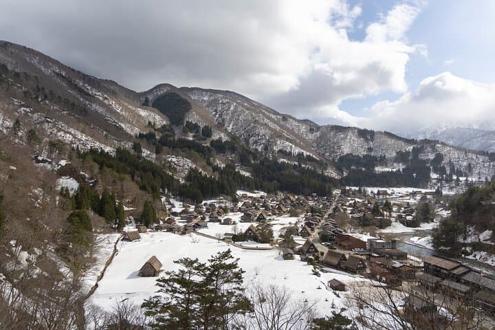 Private Half Day Tour to Shirakawago with English Guide — photo 3