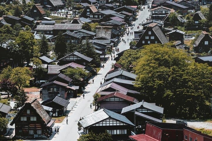 Private Half Day Tour to Shirakawago with English Guide — photo 7