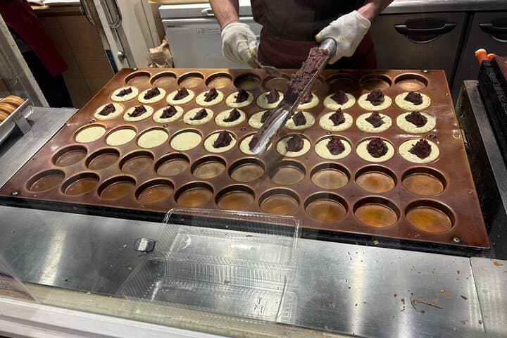Sugamo Hidden Gem Food Tour with your Local Guide — photo 9