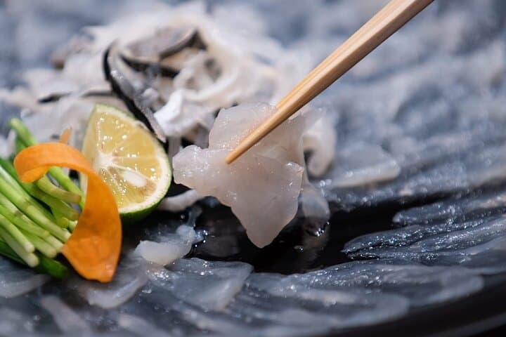 Private Fugu Experience with 40-Year Master Chef near Osaka Kyoto — photo 6