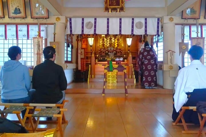 Osaka: Samurai Sword Experience at Historic Kōzu Shrine — photo 6