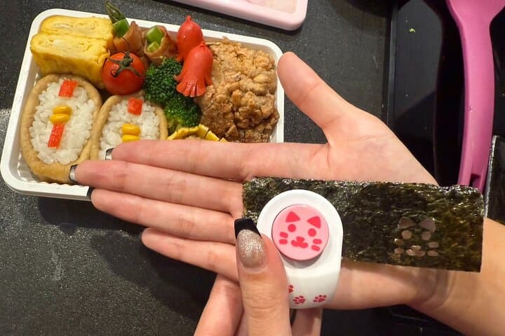 Kawaii Character Bento Cooking Class in Shinjuku Tokyo — photo 18