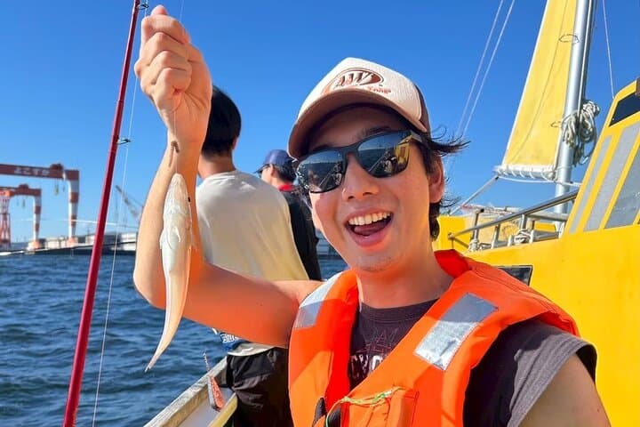 Fishing with Mt. Fuji Views and Japanese Home Cooking Experience — photo 6