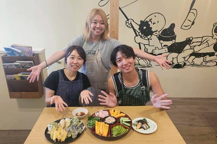 Fishing with Mt. Fuji Views and Japanese Home Cooking Experience — photo 9