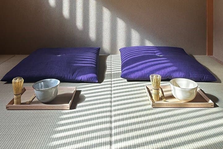 Private Nijo Castle Tour and Traditional Matcha Ceremony — photo 3