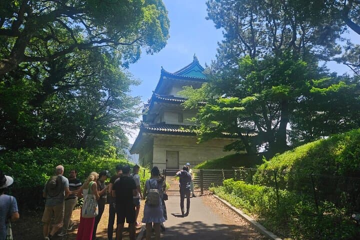 Tokyo: Imperial Palace and Shogun Storytelling Walk — photo 10