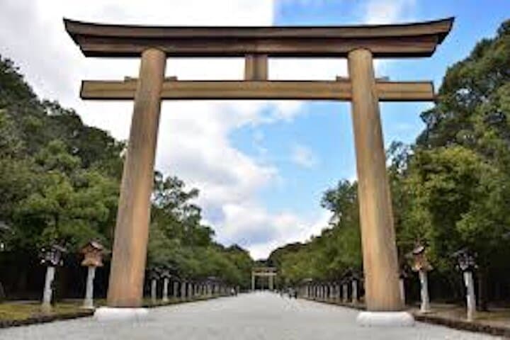 Private One Day Tour of Kashihara Shrine and Horyuji Temple — photo 4