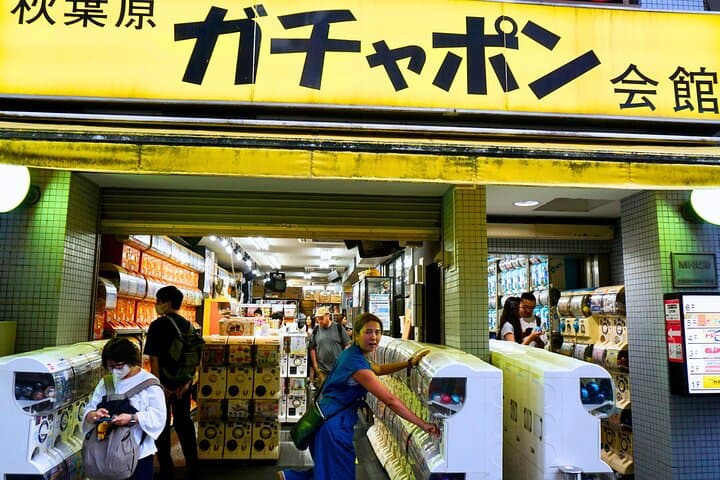 Tokyo Akihabara Anime Culture, Retro Game & Maid Cafe Visit — photo 19