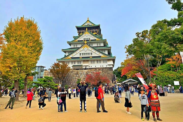 Osaka Castle Historical Private Tour — photo 2