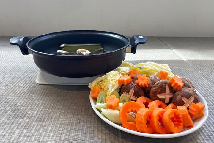 Cook Like a Sumo Wrestler! Chanko Nabe & Sake Tasting Class — photo 8