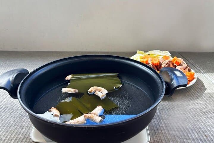 Cook Like a Sumo Wrestler! Chanko Nabe & Sake Tasting Class — photo 16