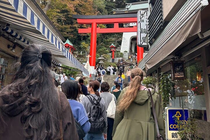 Enoshima Island Walking Tour Shrines Sea Views And Culture — photo 4