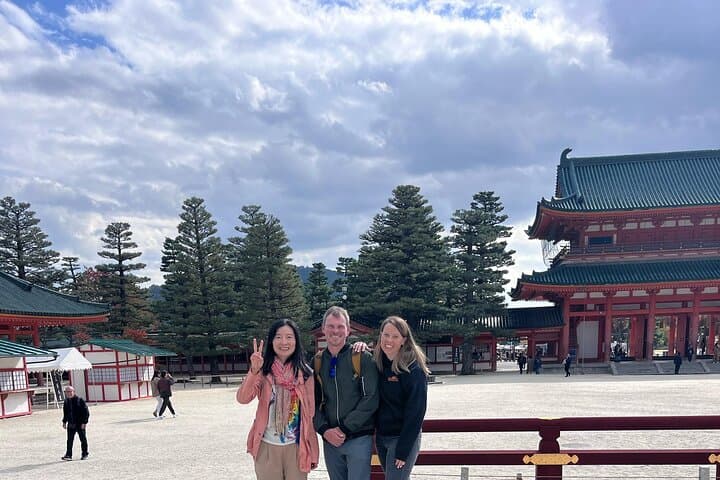 Kyoto HIdden Gems Walking Tour: Japanese Local Experienced Guide — photo 2