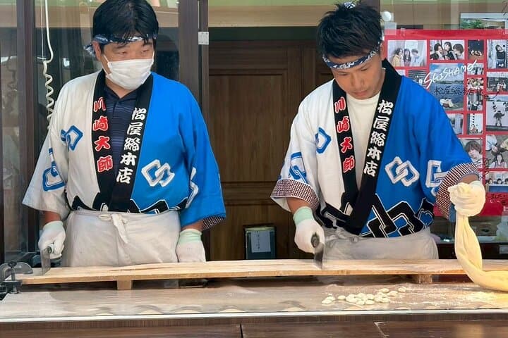 Kawasaki Daishi Temple Tour with Candy Making — photo 4