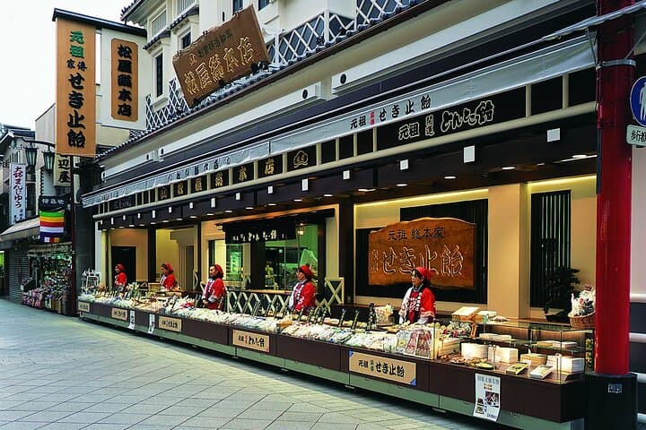 Kawasaki Daishi Temple Tour with Candy Making — photo 7