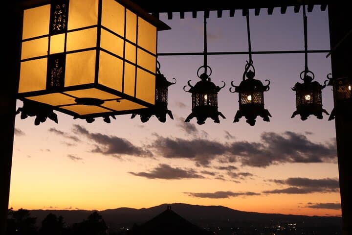 Todai-ji Temple & Nara Sake Tasting Walking Tour — photo 12