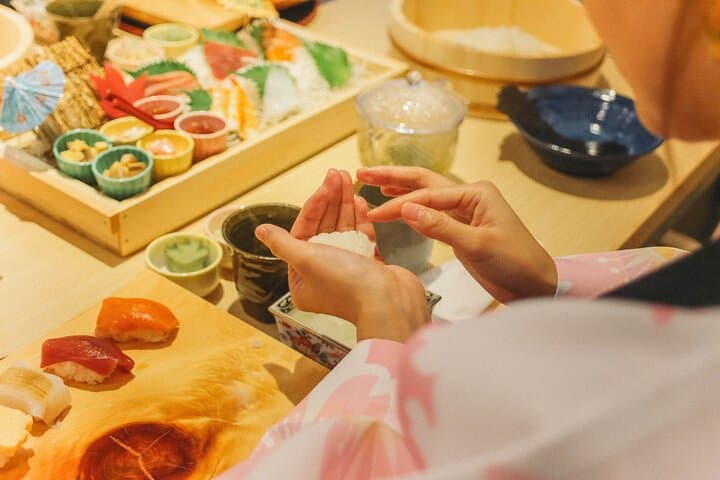 Naha Sushi Cooking Class near Kokusai Street — photo 20