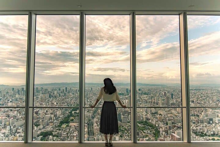 Harukas 300 Observatory + Osaka Castle Skip-the-Line Tickets — photo 10