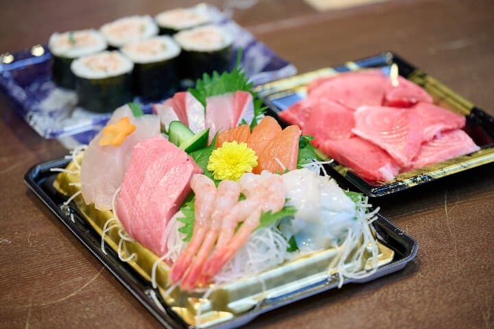 Kanazawa Omicho Market Food Tour — photo 4
